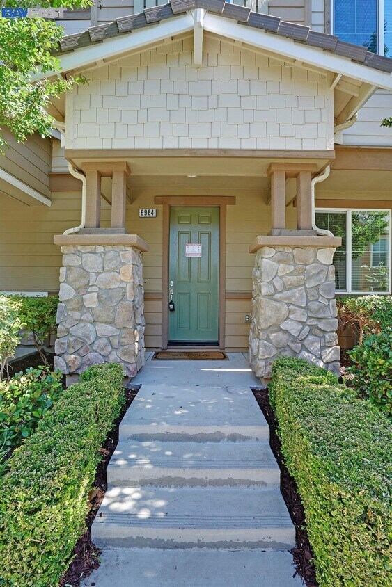 6984 N Mariposa Ln, Dublin, CA 94568 Townhome Rentals in Dublin CA