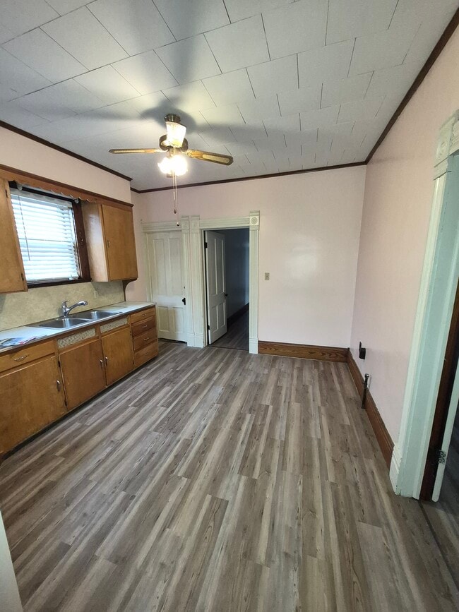 Foto del edificio - 62 S Gamble St