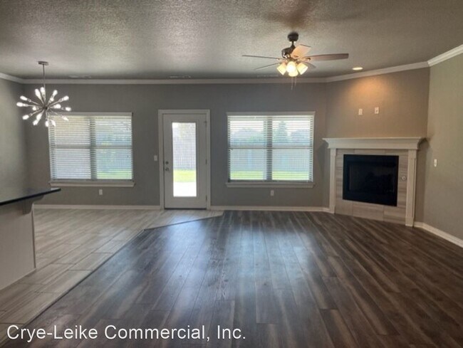 Building Photo - 4 br, 2.5 bath House - 4338 Leafield Street