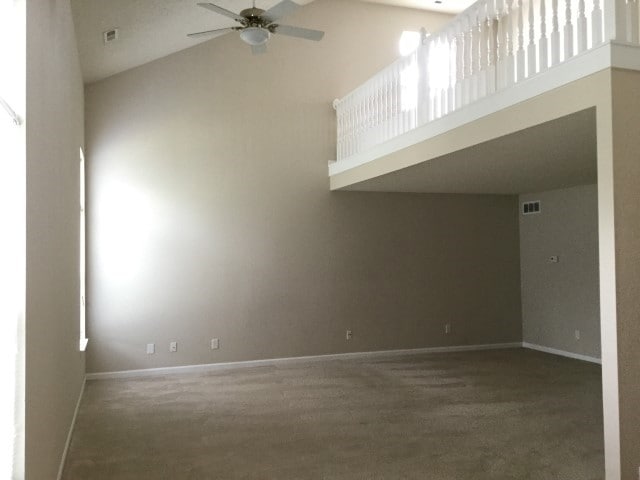 Foto del edificio - 12132 Roundtree Rd