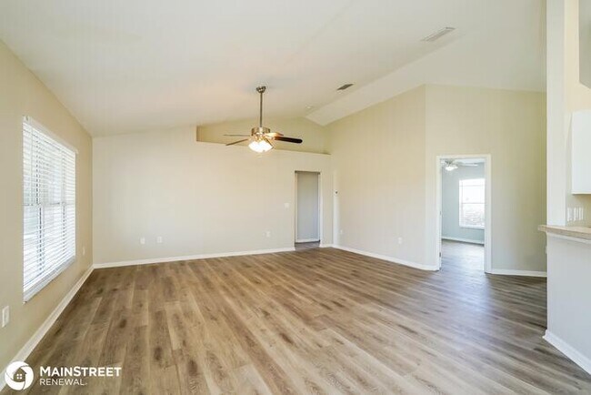 Foto del edificio - 3621 E GATOR CIR, Cape Coral, FL 33909