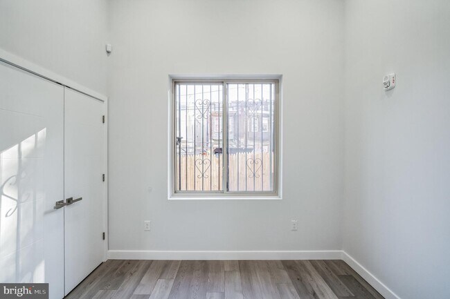 Building Photo - 2415 N 7th St