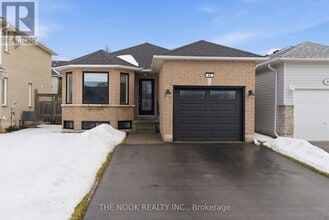 Building Photo - 43 Rafton St