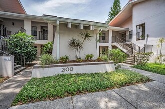 Building Photo - 300 S Florida Ave