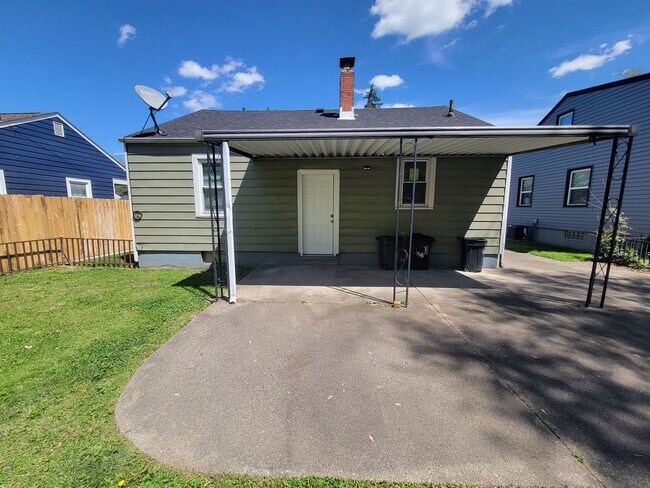 Foto del edificio - 1602 Carolina St 2BR/1BA (Middletown)