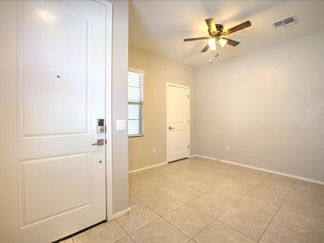 Foto del edificio - 3 Bedroom 2 Bathroom