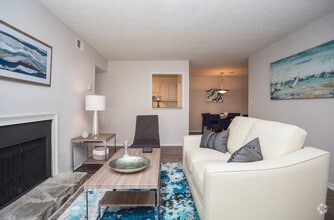 Interior Photo - zBirch Run