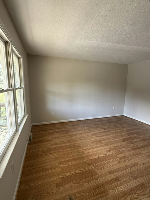 Foto del edificio - 5826 Raiford Cir