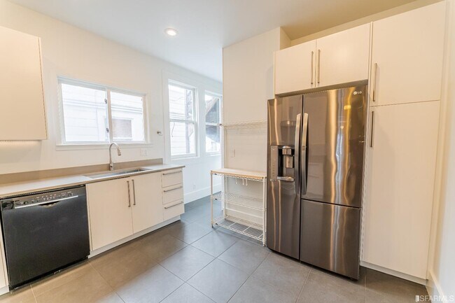 Foto del edificio - 664 Cole St