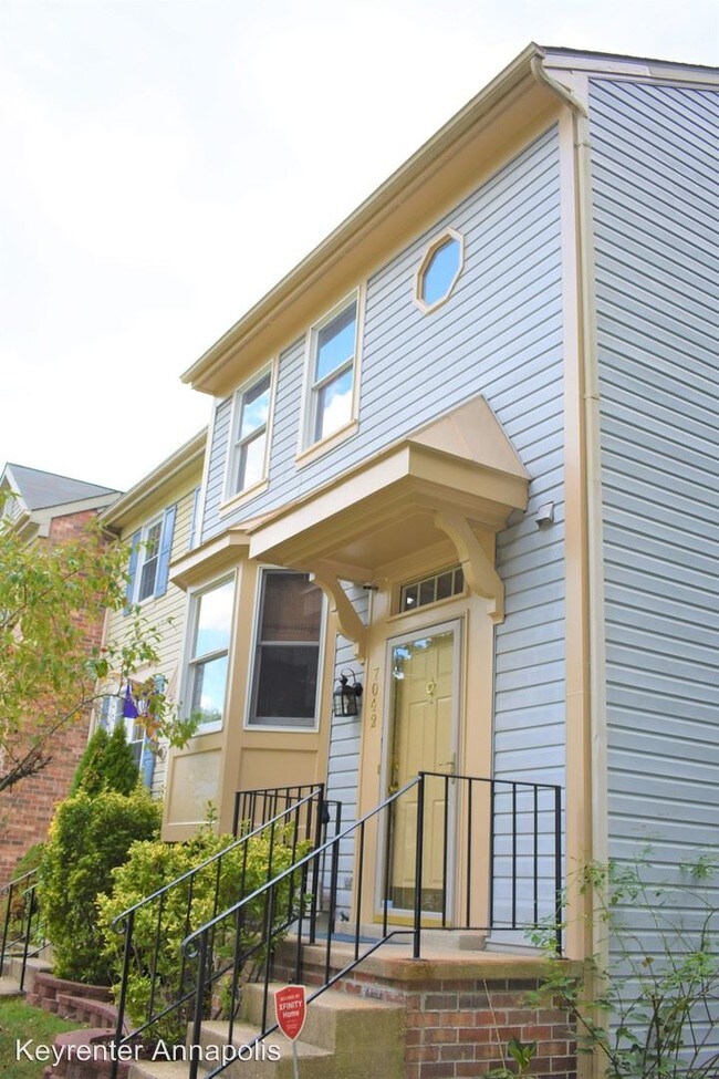 Building Photo - 2 br, 2.5 bath House - 7042 Timberfield Place