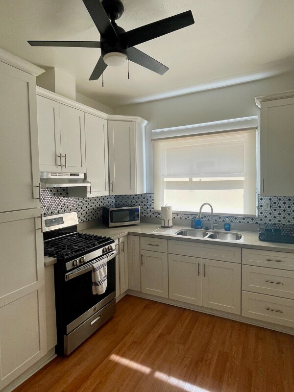 Foto del edificio - 313 E Pasadena St