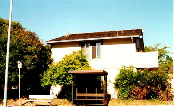 Building Photo - 6420 Country Club Dr
