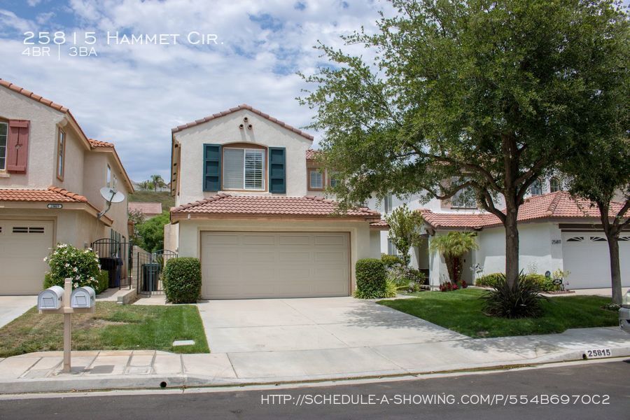 Bright and Airy Floor Plan in Stevenson Ranch House Rental in