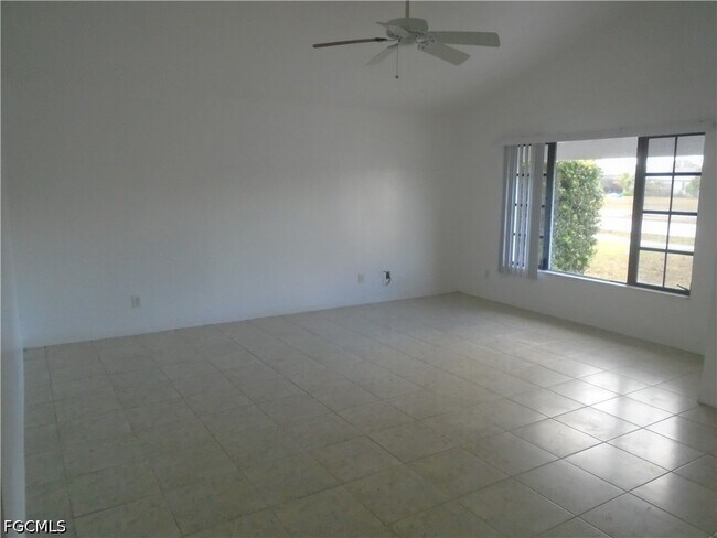 Foto del edificio - 1228 Trafalgar Pkwy