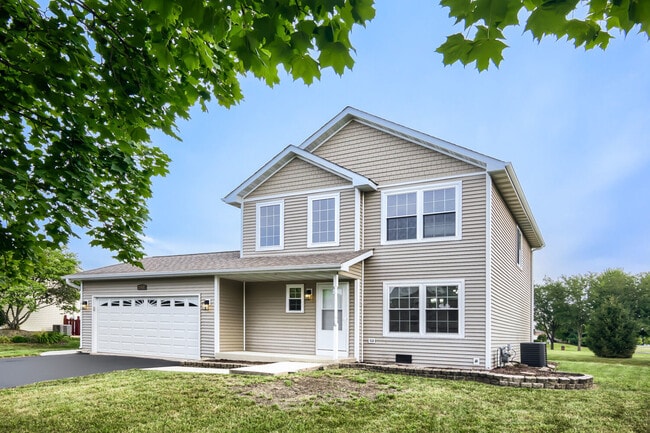Building Photo - 26438 W Deer Path