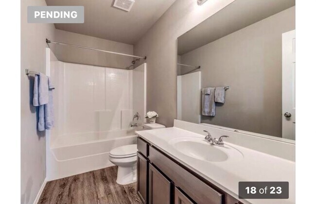 Building Photo - 10233 Hidden Village Dr