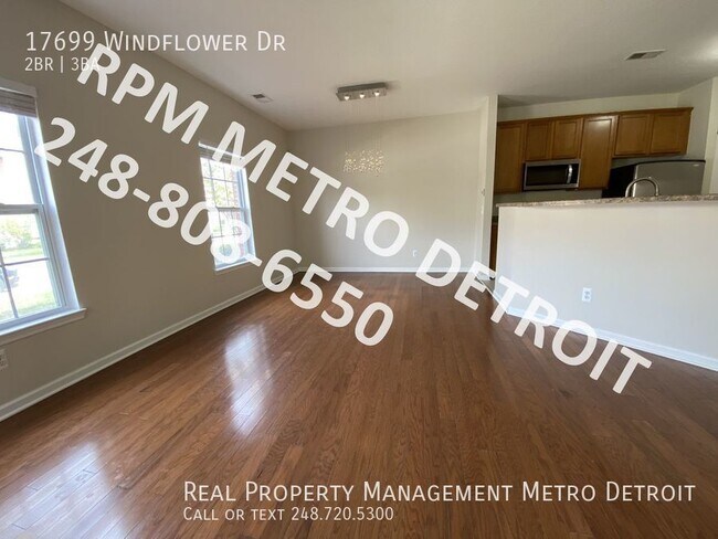 Building Photo - Beautiful Condo with Great Location,