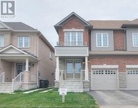 Building Photo - 38 Banbridge Cres