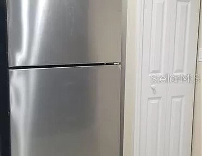 Foto del edificio - Duplex Unit For Rent In Port Charlotte