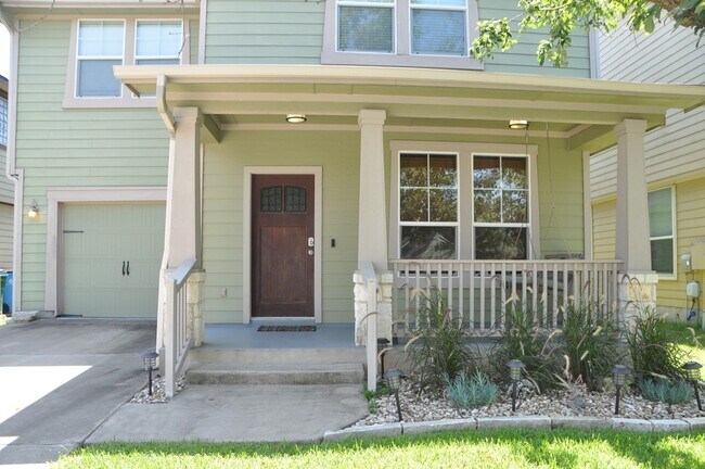 Building Photo - 1803 Rockland Dr