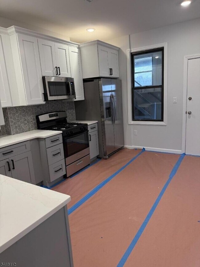 Foto del edificio - 37 6th St