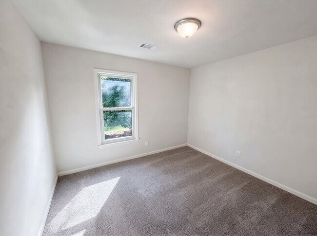 Foto del edificio - 846 Georgetown Dr