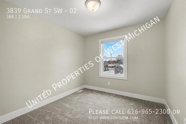 Foto del edificio - 3839 Grand St SW