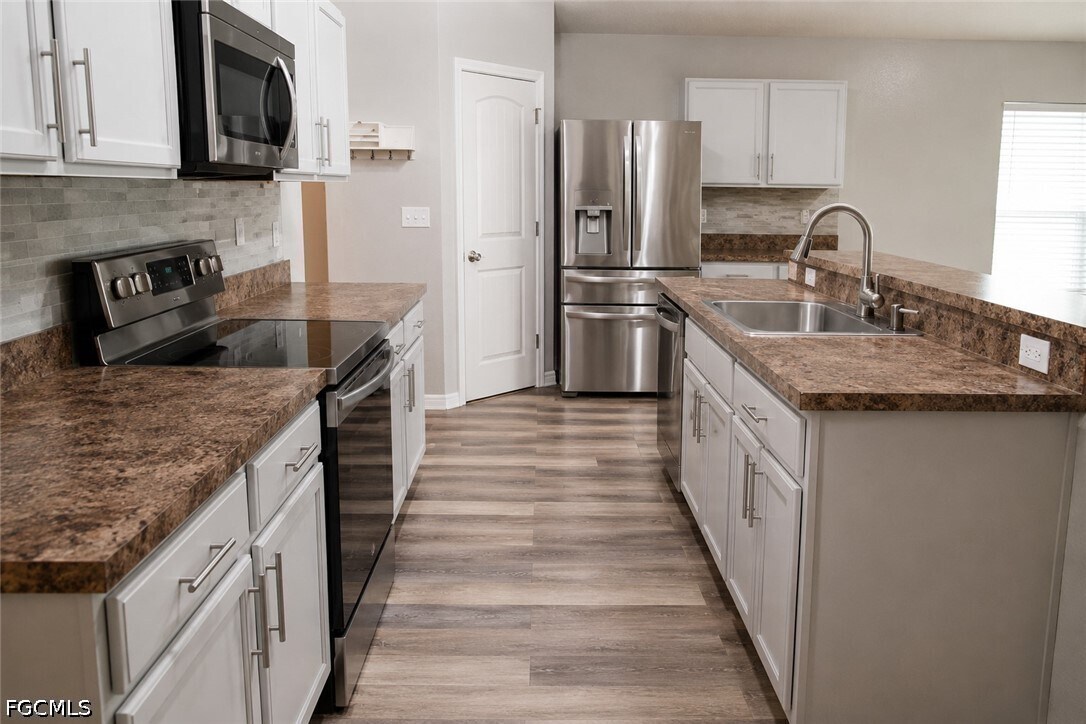 Foto del edificio - 1614 SW 22nd Terrace