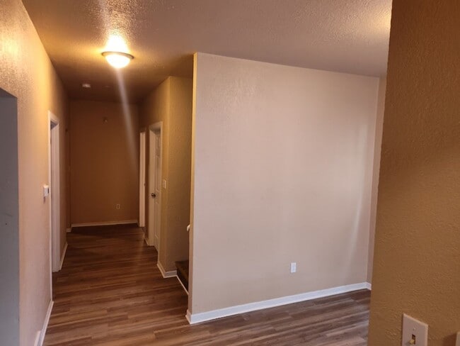 Building Photo - 3554 N 34th Street 4 Bedroom House