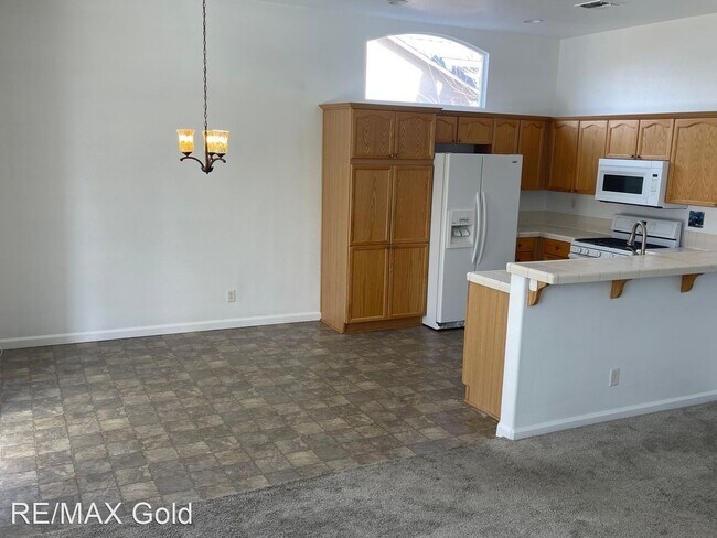 Building Photo - 3 br, 2 bath House - 7445 Sansol Drive