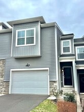 Building Photo - 7512 Clayton Ave