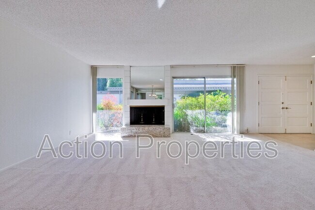 Foto del edificio - 71 Los Altos Square