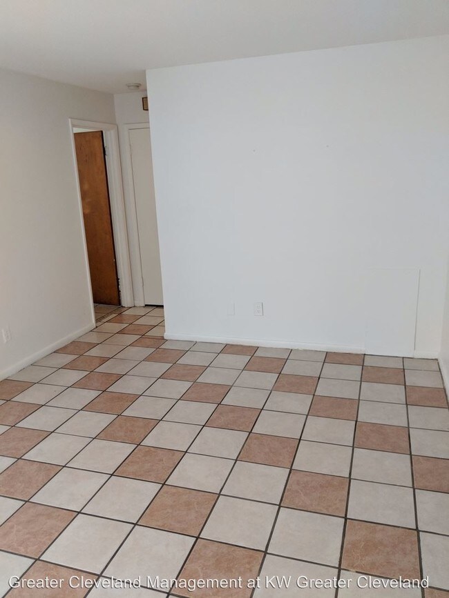 Building Photo - 4110 Storer Ave