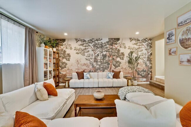 Foto del edificio - 6402 Tamalpais Ave