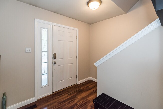 Building Photo - 293 Montclair Tower Dr