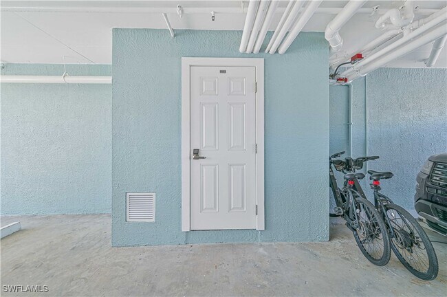 Foto del edificio - 22748 Island Pines Way