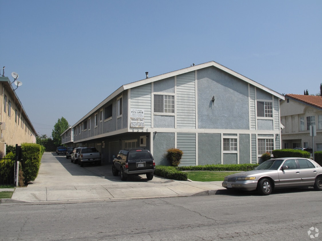Primary Photo - 9329 Elm Vista Dr