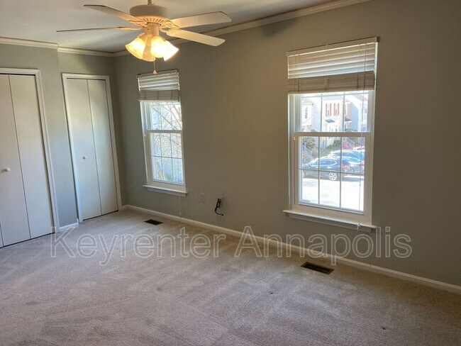 Building Photo - 682 Lions Gate Ln