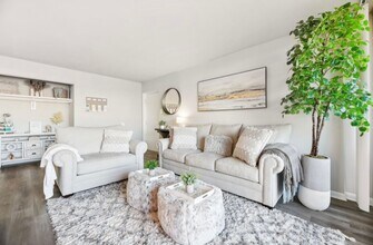 Building Photo - Potomac Garden Apartments