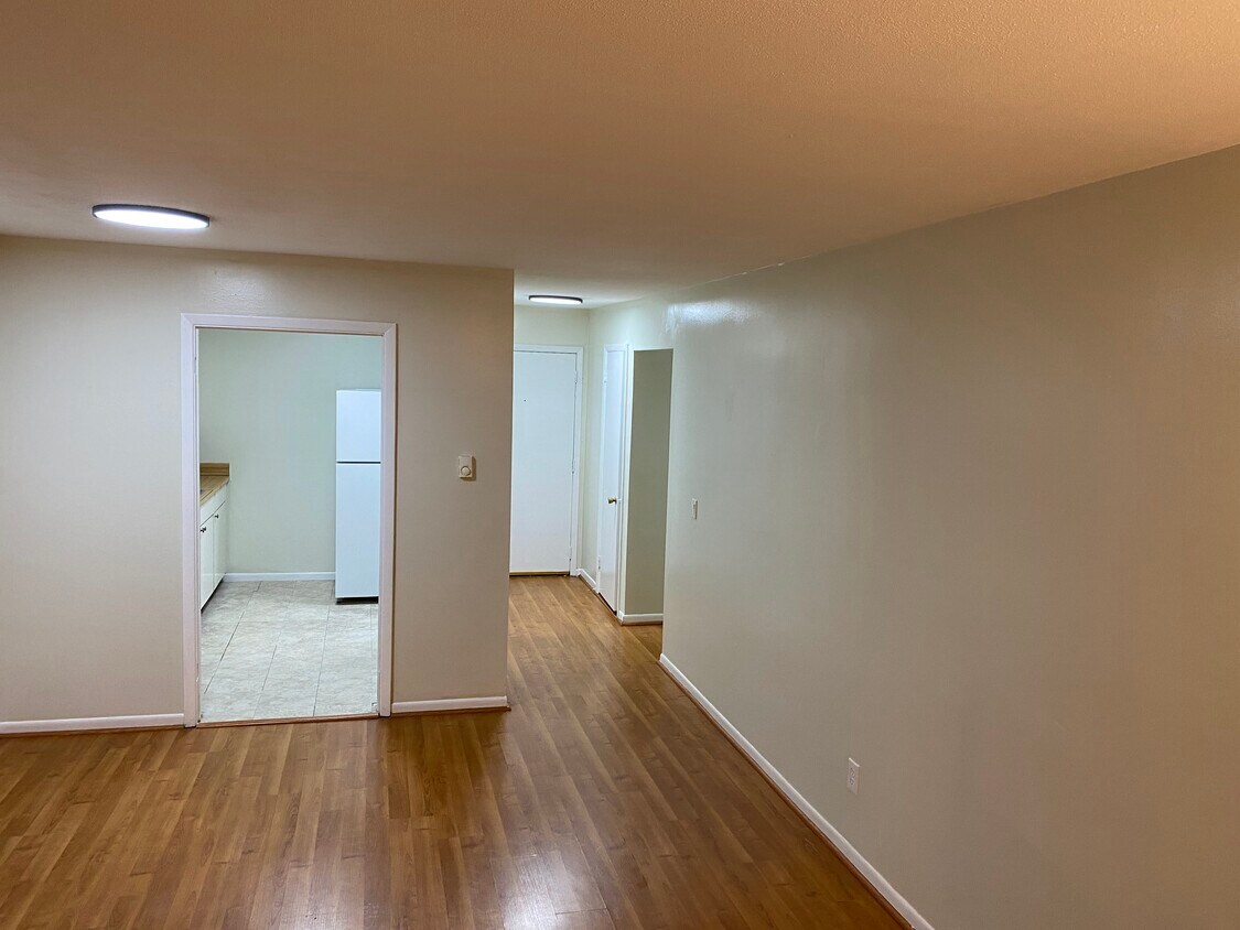 Foto principal - 1730 State St
