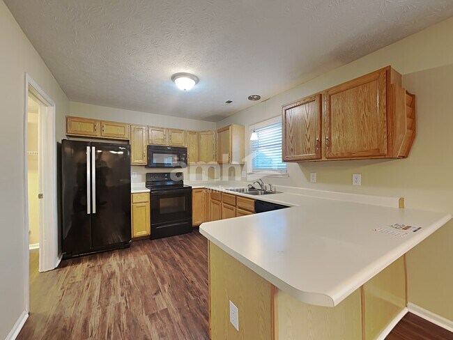 Building Photo - 136 Brooks Bnd