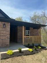 Building Photo - 3 Troon Ln