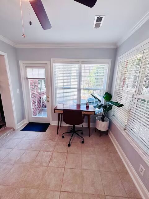 Foto del edificio - 2808 E North St