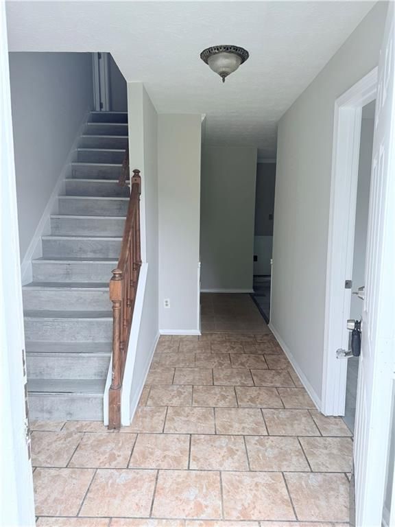 Building Photo - 2535 Selman Dr NW