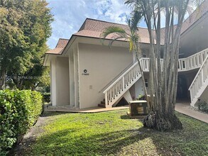 Building Photo - 7450 Miami Lakes Dr