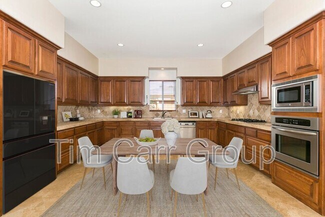 Foto del edificio - 225 Cabrillo St