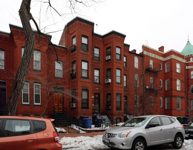 Foto del edificio - 122-124 5th St NE