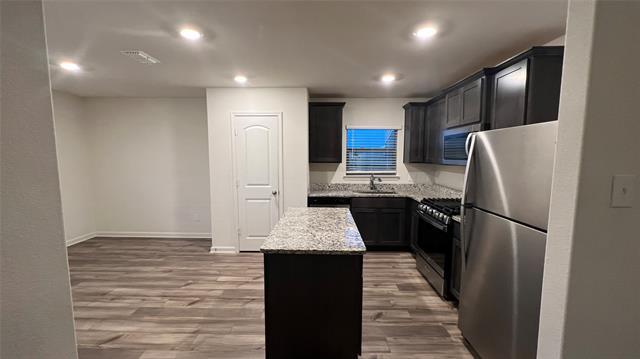 Foto del edificio - 3103 Killam Rd