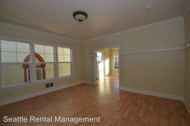 Foto del edificio - 6015 1/2 20th Ave NW