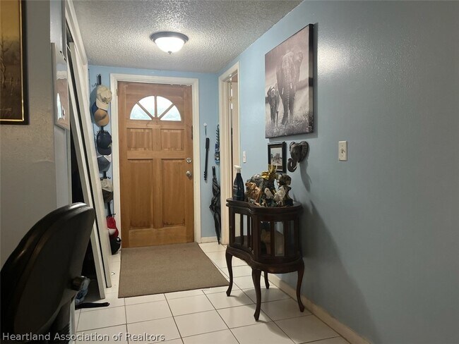 Foto del edificio - 209 Golf Villas Ct NW
